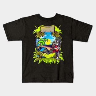 Retro Gorilla On Holidays Kids T-Shirt